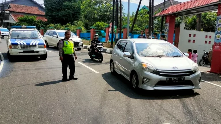 Siswi SMP yang Tewas Tertabrak Truk Tangki di Ungaran